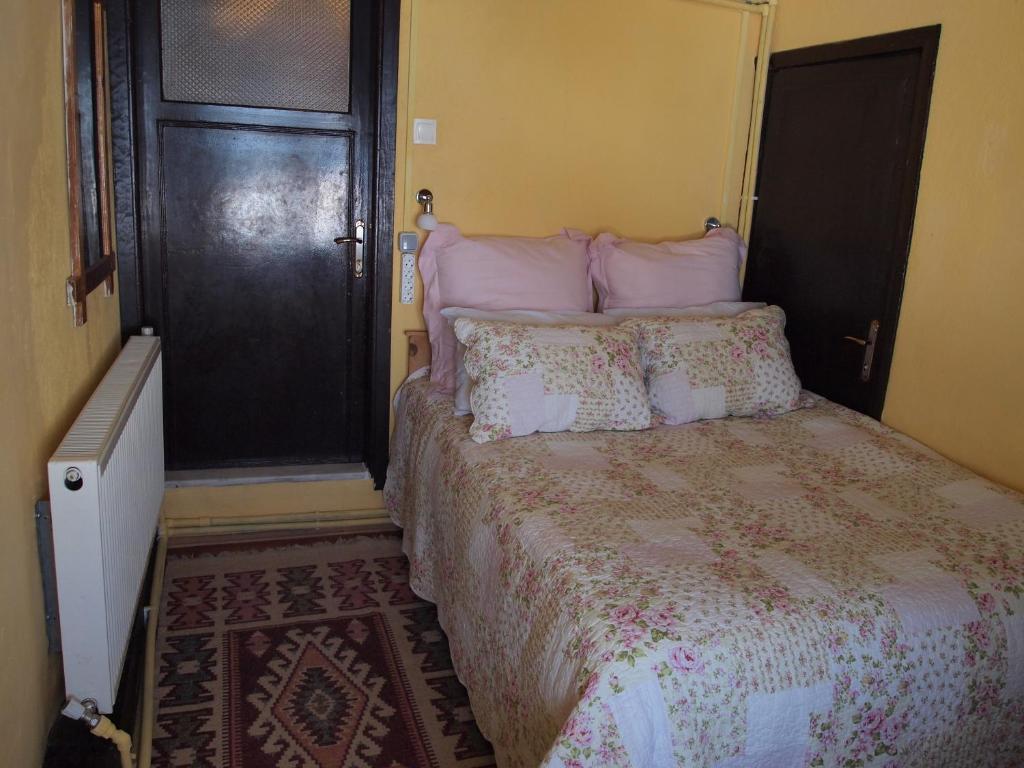 Charly'S Pension Egirdir Room photo